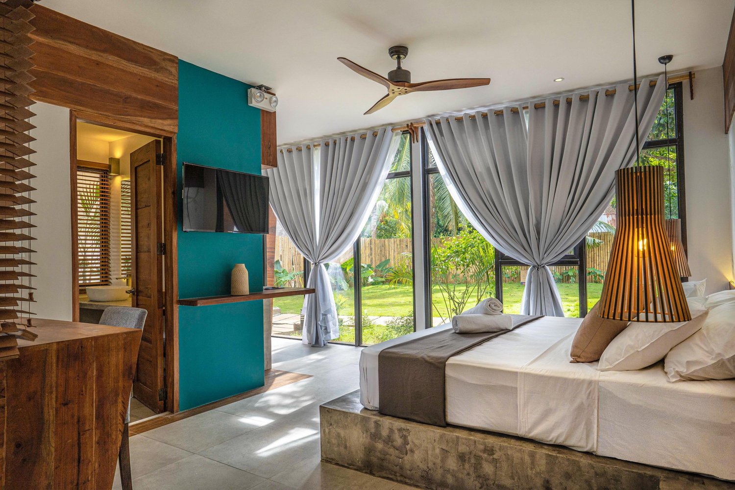 Which room or villa is right for your stay in Panglao?